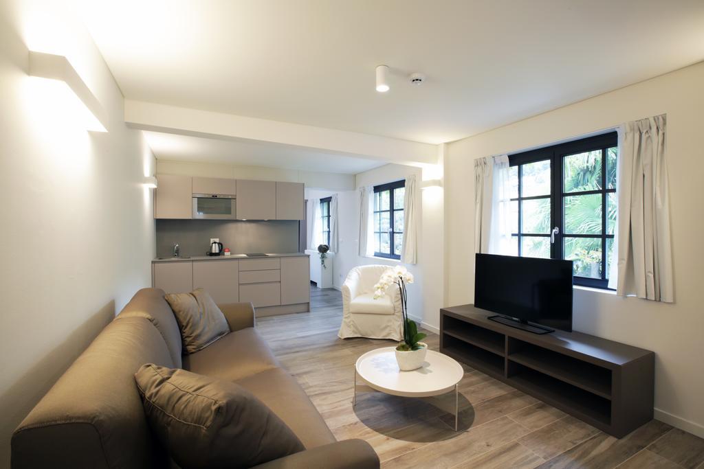 Villa Liberty Côme Esterno foto